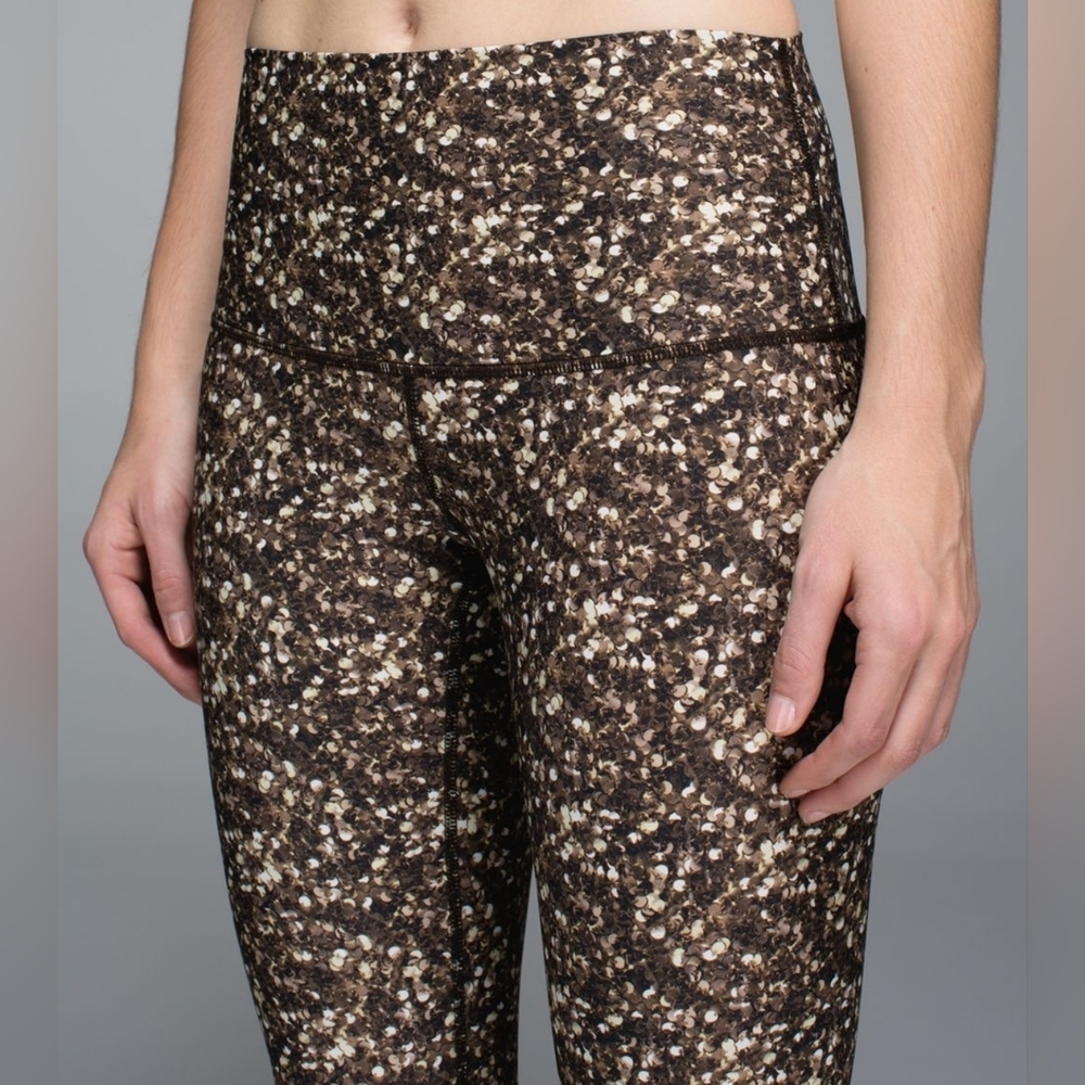 Lululemon 2014 Shine Tight (Roll Down) Shimmy Shimmer Multi Size 6 - Picture 2 of 13